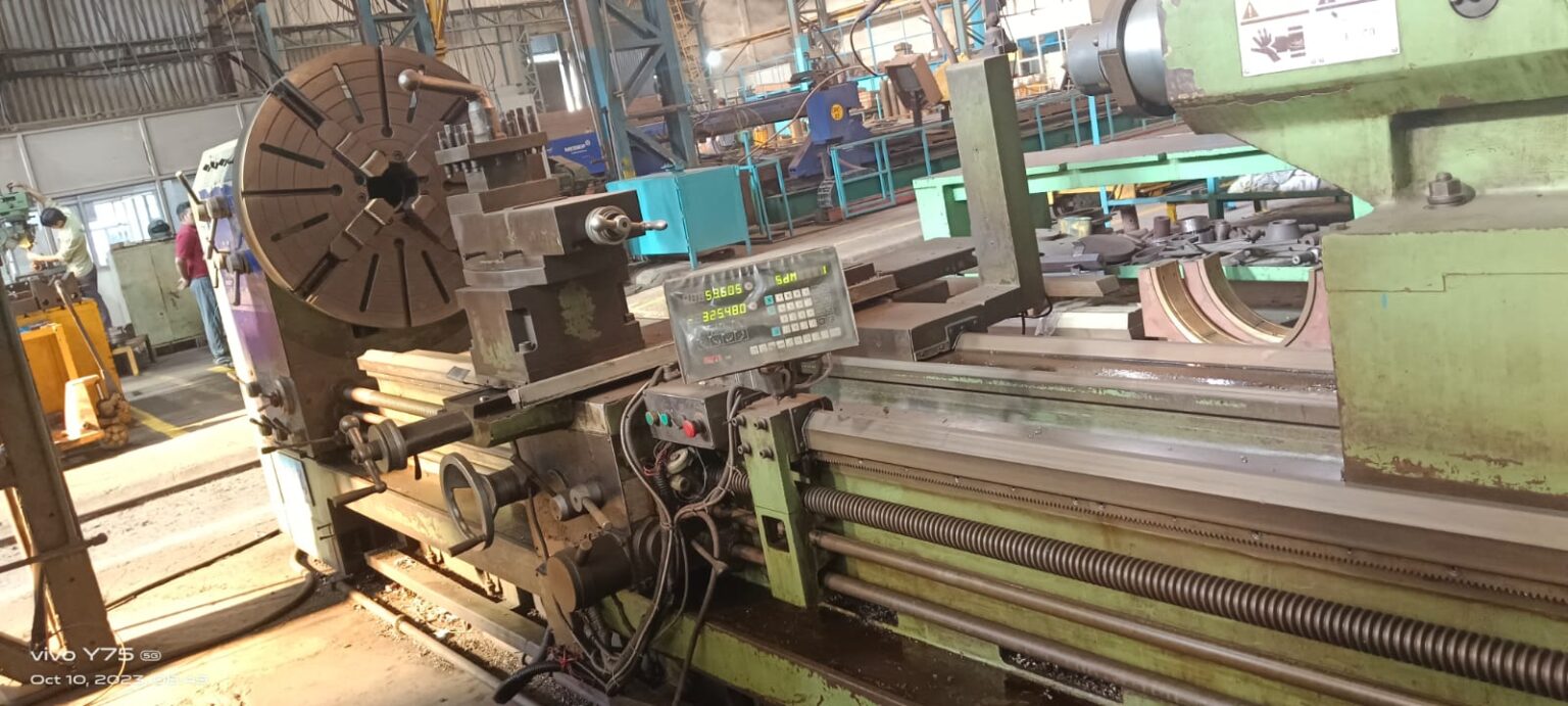 LATHE MACHINE L9 (With DRO) - Kaushico Machine Tools